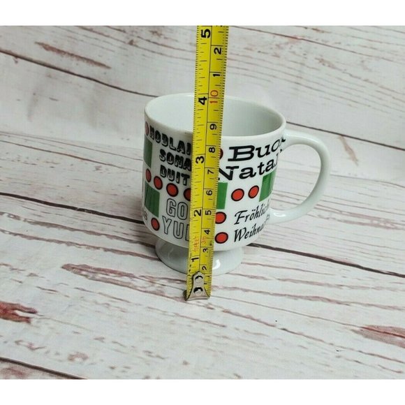 Vintage Never Used Open Box Holt Howard Merry Christmas Around The World Mugs - Picture 9 of 11